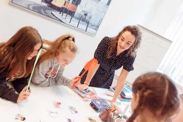 Языковые курсы для детей и взрослых: «INЯЗ Студия» продолжает набор