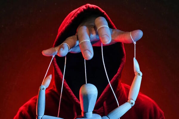 9 сторонников экстремистской организации «Граждане СССР» обесточены за долги
