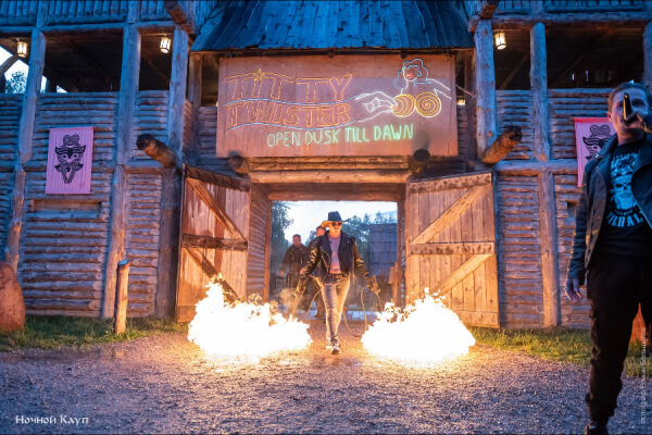Штраф за секс-игрушки: суд признал БДСМ нетрадиционной сексуальной практикой
