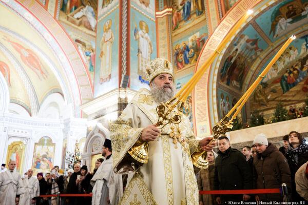 Свет Рождества: как в Калининграде прошла праздничная служба