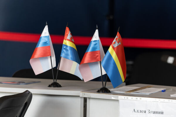 Вечерний @Калининград: беседа с политологом, кирха для фотосессий и СНТ