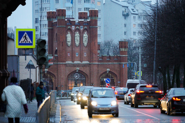 Товар с двух ракурсов: зачем ММО регистрирует права на образ Королевских ворот