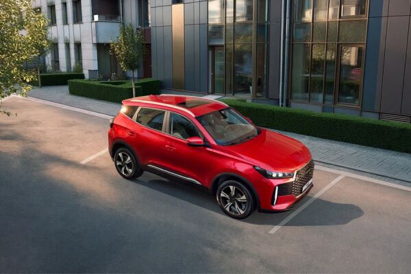 Педагогам, медикам, участникам СВО: TENET Т4 с выгодой до 500 000 рублей!