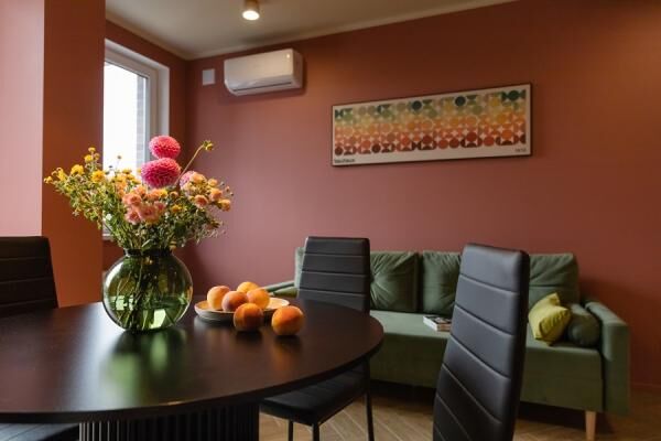 Устали от безликого жилья — выбирайте яркое пространство для жизни и бизнеса