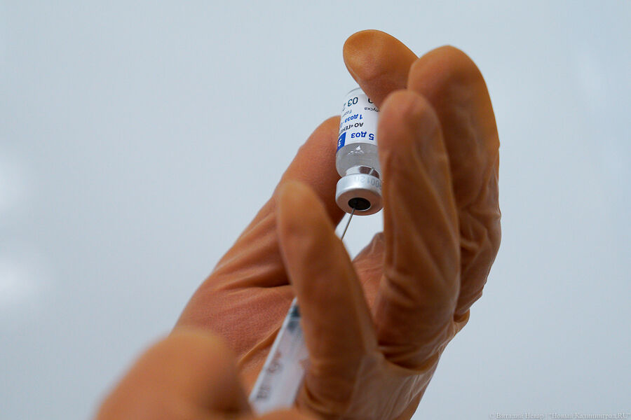 Минздрав Польши обещает компенсацию пострадавшим от побочных эффектов вакцинации