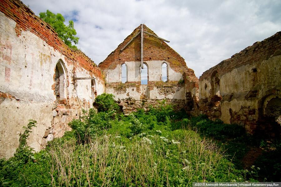 Партизаны симферопольский район. Кирха альменхаузена исторические. Кирха альменхаузена каштаново. Калининградская область, зеленоградский район, поселок клюквенное. Поселок щедрино ярославская область.