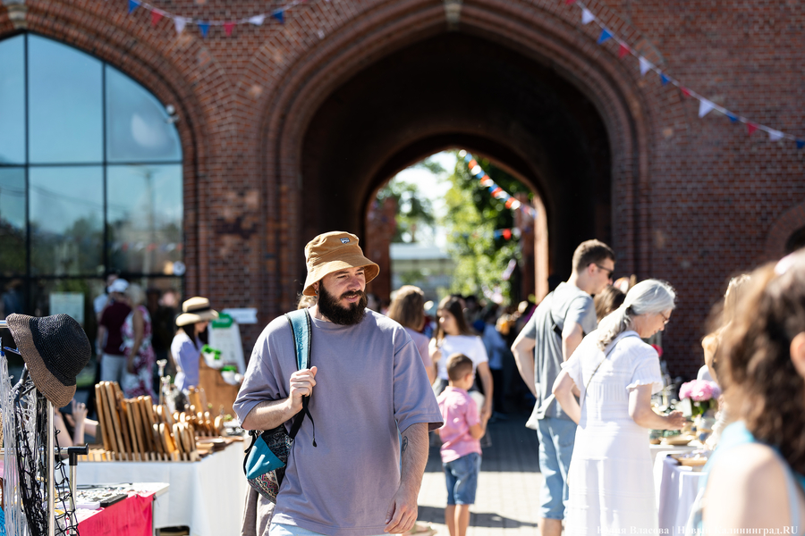«Цветы против пивных бутылок»: как прошел фестиваль «Хранителей руин» (фото)