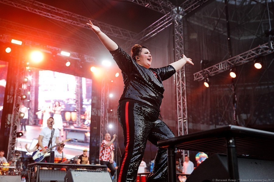 Ехай [очень далеко]: как «Ленинград» вернул жизнь на калининградский стадион