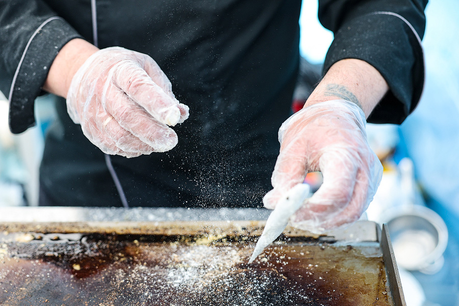 Селедка под сакурой: как прошел самый известный в России калининградский праздник (фото)