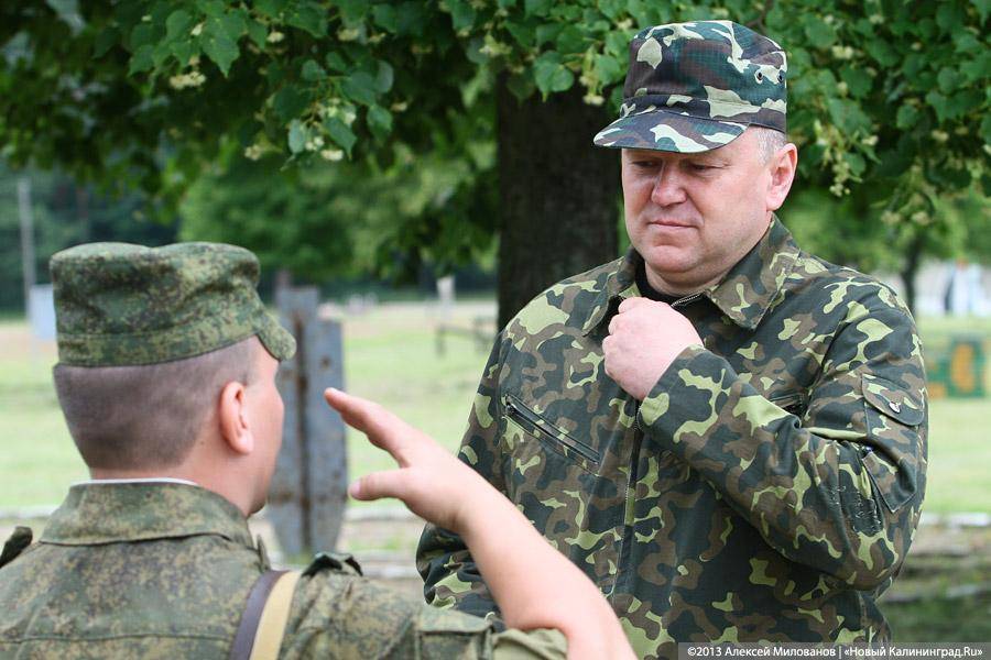 Тяжело в учении: военные сборы чиновников-2013