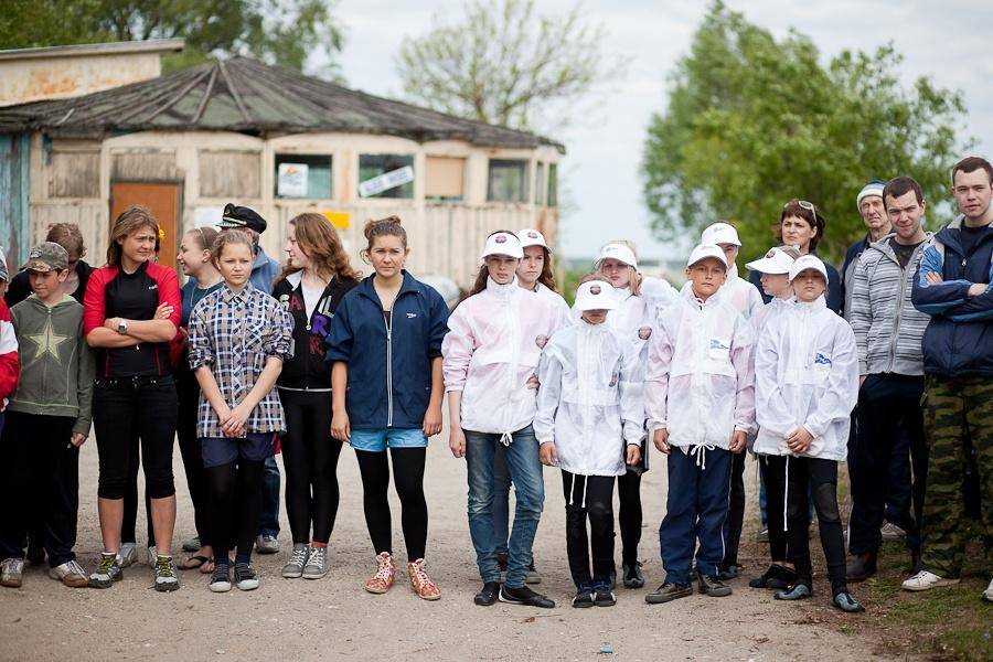 «Дети поднимают паруса»: фоторепортаж с открытия парусного сезона