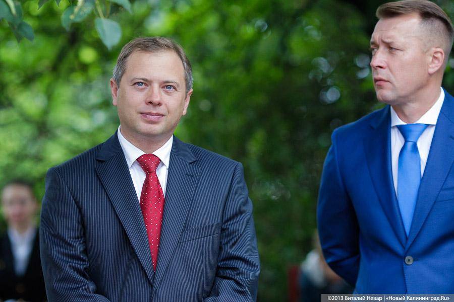 Сын за отцом: министр сельского хозяйства Николай Федоров посетил область