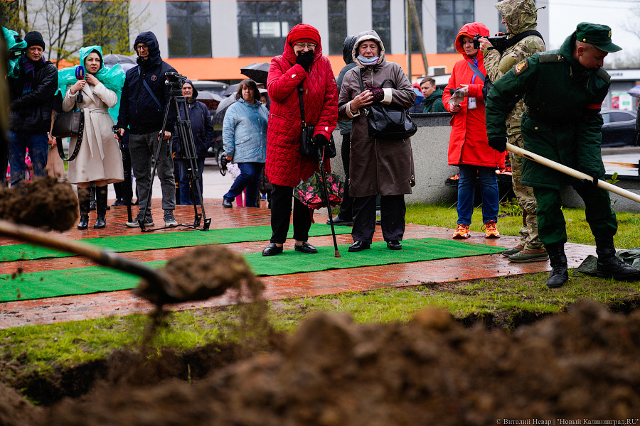 В Чкаловске перезахоронили останки советских воинов: фоторепортаж «Нового Калининграда»