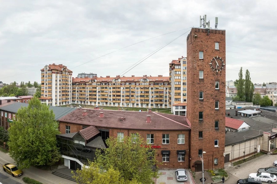Водонапорную башню на ул. Яналова в Калининграде продают за 50 миллионов рублей
