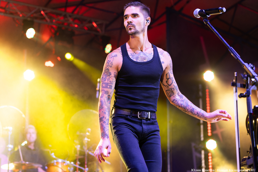 Дикие пляски цыганских шляпников: оглушительное закрытие «Калининград Сити Джаза» (фото)