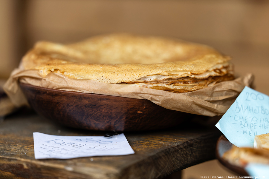 Блины, пляски и огонь: как отпраздновали Масленицу в поселении викингов «Кауп»