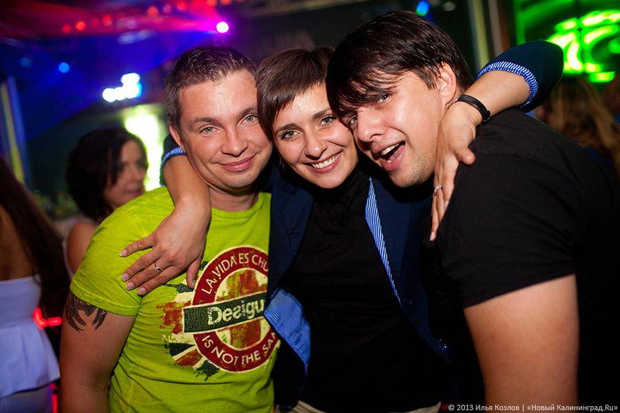 Ромео должен доиграть: фоторепортаж из клуба «Платинум»