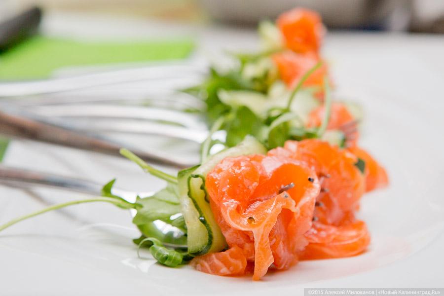  Нагруженные вилки: тапасы и пряная груша на «Открытой кухне»