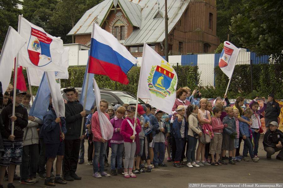 Дотянуться до звезд: фоторепортаж с парусной регаты «Кубок космонавта Леонова»