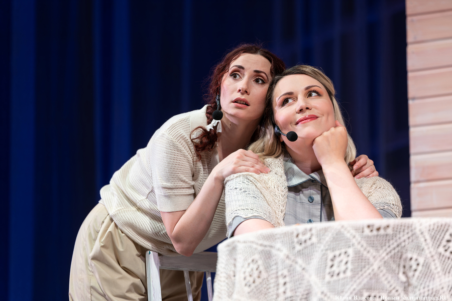 Воспевая любовь: в музтеатре прошел генеральный прогон мюзикла «Девчата» (фото)