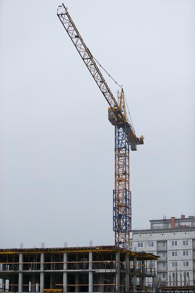 «Два гвоздя в неделю»: почему дольщики комплекса на Сельме пишут президенту