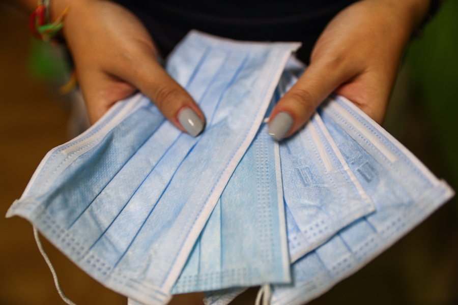 В Калининграде раскрыто дело о мошенничестве при поставках масок и перчаток во время пандемии