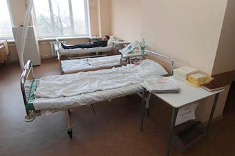 Цуканов: раньше нужно было нести в больницу лекарства и белье, теперь этого нет