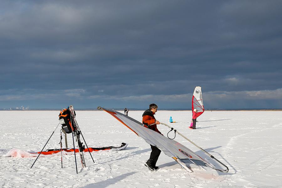 В погоне за ветром: как прошел зимний чемпионат по парусным видам спорта