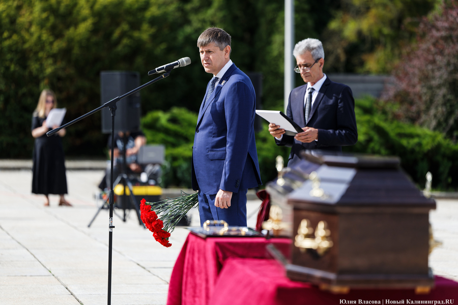 Сбит под Раушеном: останки капитана Машковцева передали родственникам (фото)