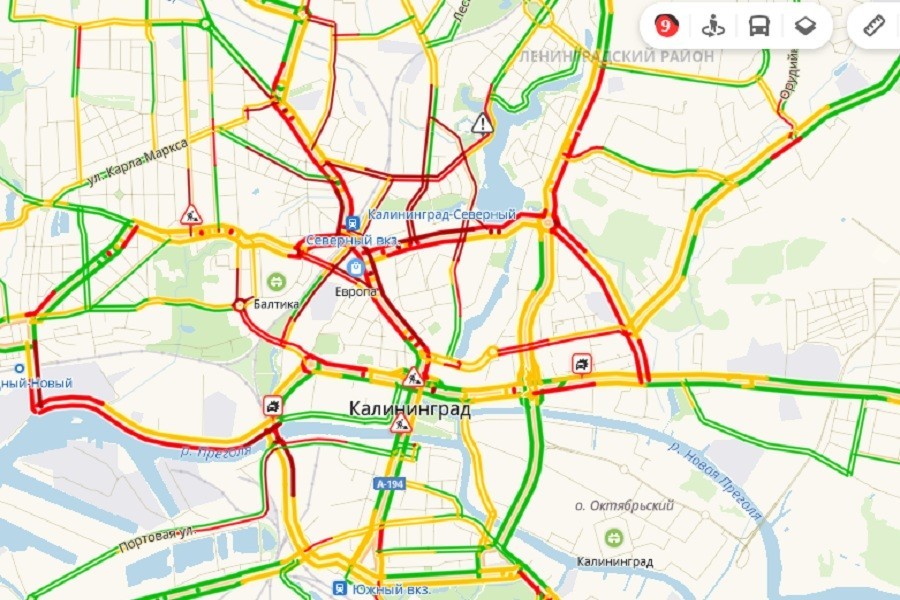 Вечером во вторник Калининград встал в 9-балльных пробках