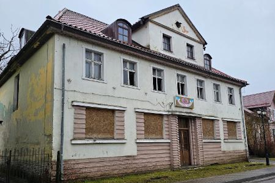 Администрация Славска продает историческое здание муниципального управления (фото)