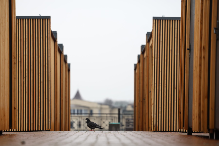 На смотровой площадке Верхнего озера установили 16 киосков (фото)