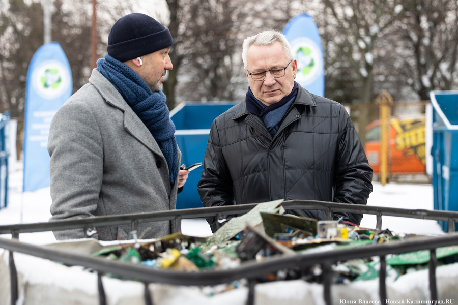 «Ничего на свалку не уйдет»: в Калининграде стали раздельно собирать 14 видов отходов (фото)