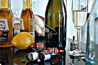 Правительство РФ предлагает установить минимальную цену на вино и шампанское