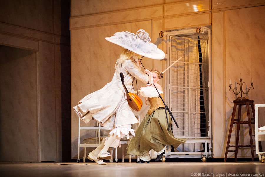 Лекарь с головы до ног: комедия «Мнимый больной» в Калининградском драмтеатре