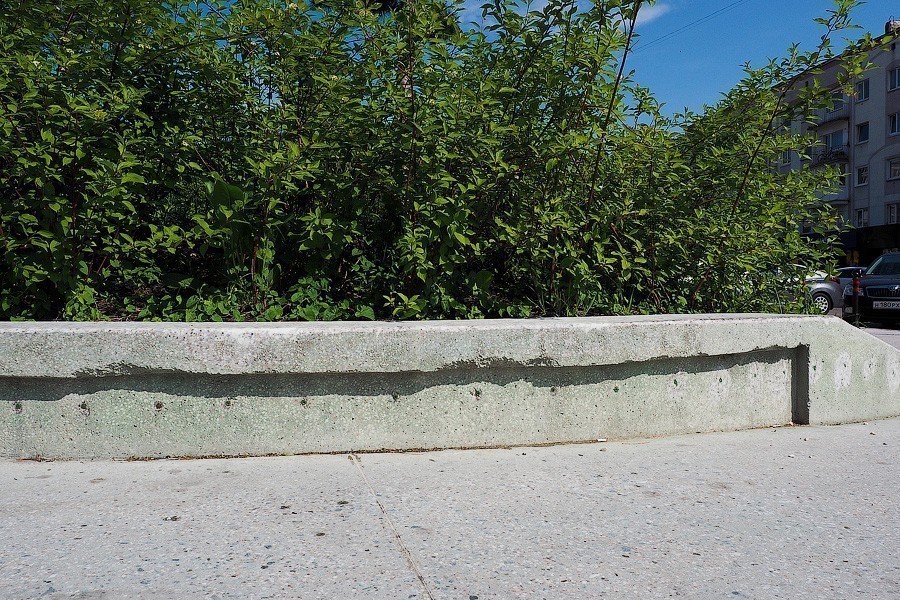 В Калининграде решили ремонтировать сквер с фонтаном спустя год после открытия (фото)