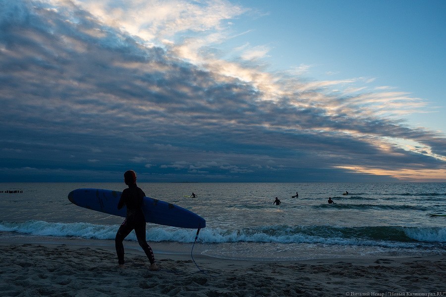 «Сёрфинг в Калининграде? Вы сдурели?»: интервью с сёрфером Евгением Исаковым