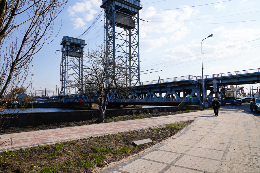 Миллионы в никуда? Ул. Баграмяна отремонтировали перед началом строительства моста (фото)