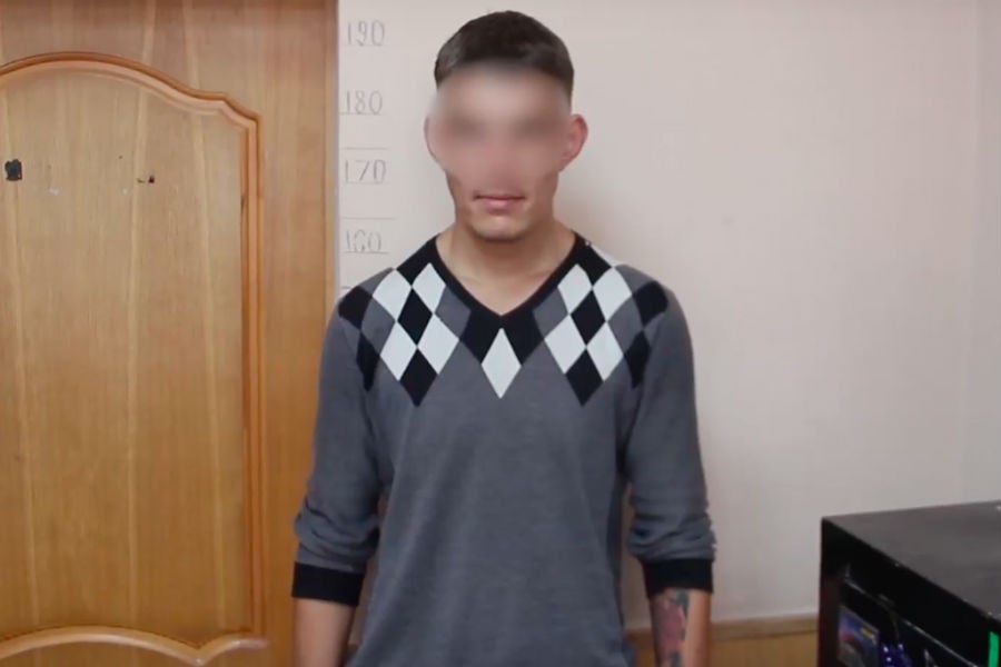 Клиент экстрим-бара XXXX ограбил петербуржца, приехавшего к бабушке (видео)