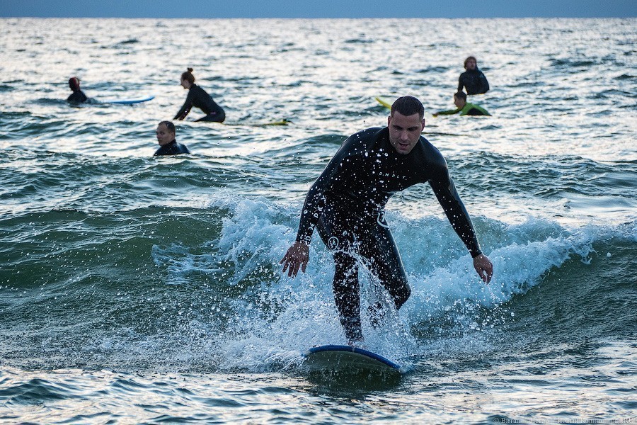 «Сёрфинг в Калининграде? Вы сдурели?»: интервью с сёрфером Евгением Исаковым