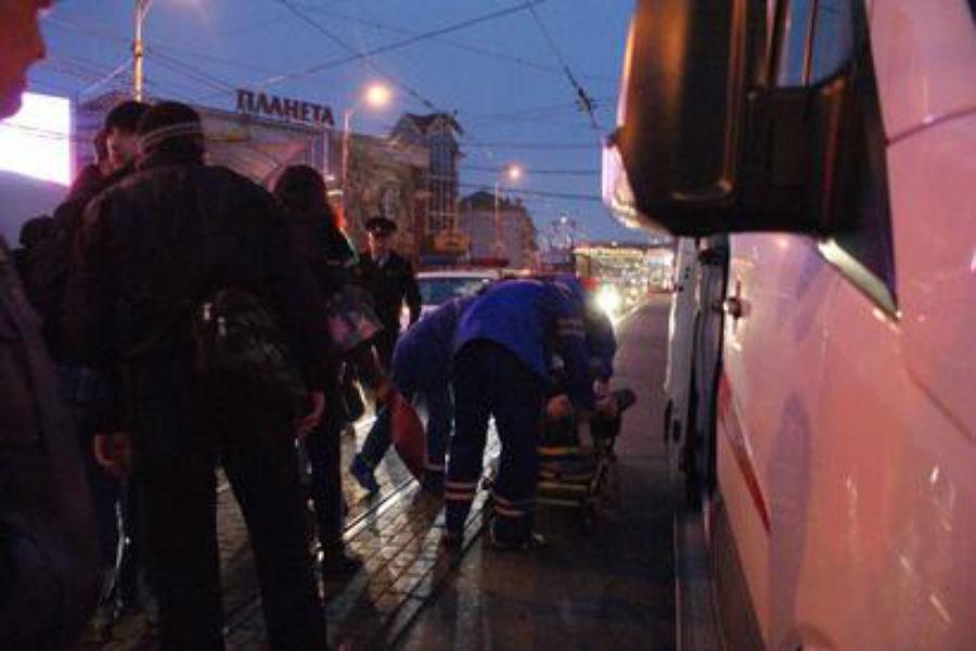 На пешеходном переходе на ул.Черняховского сбили человека (фото)