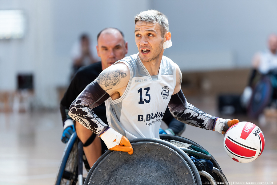 «Серебро» дороже «золота»: в Калининграде впервые боролись за Кубок по регби на колясках (фото)