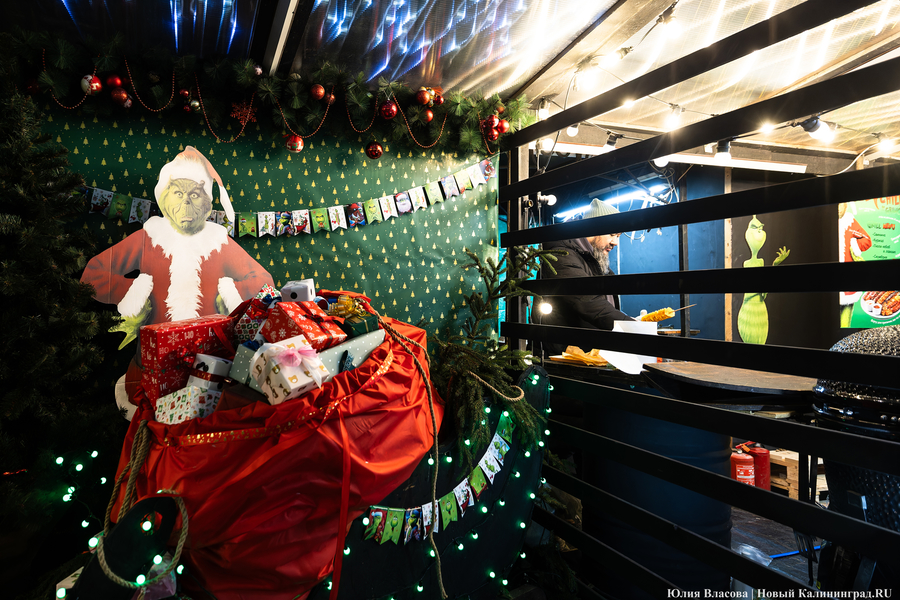 Новогодний вайб на острове Канта: как проходит праздничная ярмарка в Калининграде (фото)