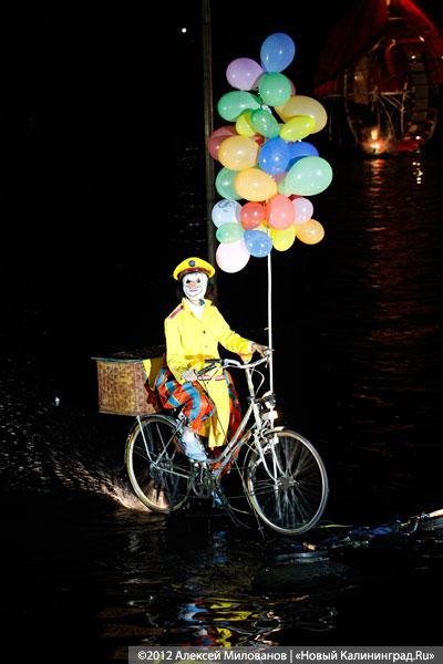 «Два дня гуляний»: фоторепортаж с закрытия фестиваля «Территория мира»