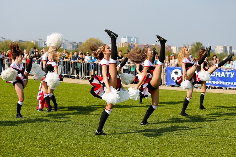 Результат без табло: как Цуканов и Ярошук с блогерами в футбол играли