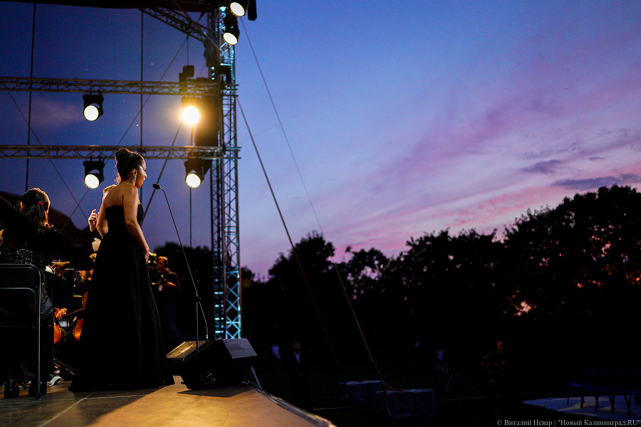 Классика среди руин: в Калининградской области открылся фестиваль «Кантата» (фото)