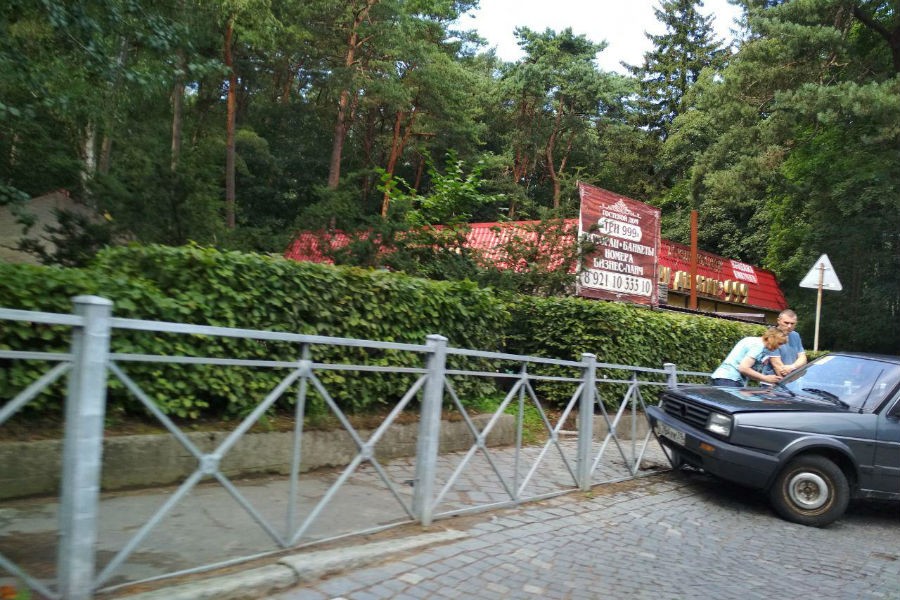 В Светлогорске собралась большая пробка из-за ДТП с начинающим водителем (фото)