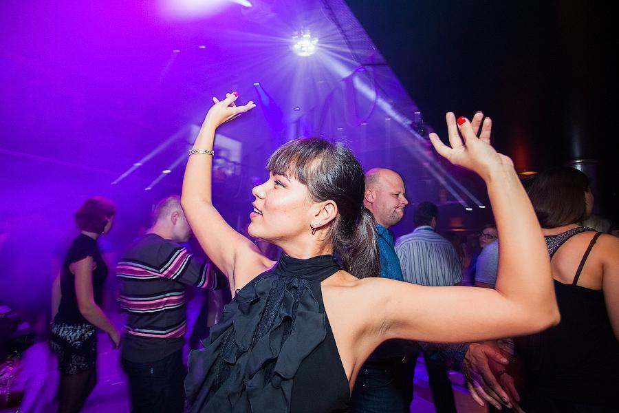 «Летать не вредно»: фоторепортаж с Дня рождения клуба «Универсал»