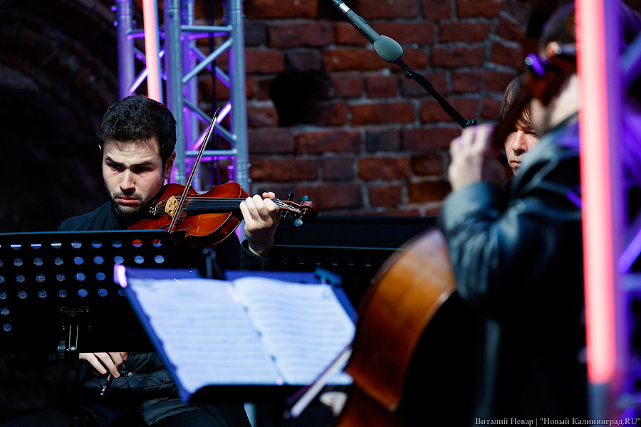 Музыкальное приношение: концерт в руинах кирхи Святого Якоба в фотографиях (фото)
