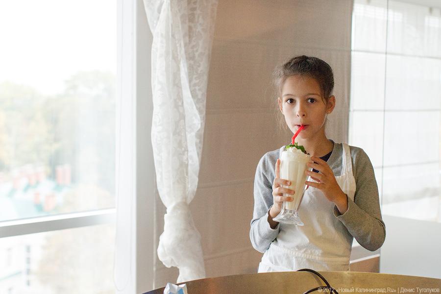 «Детский час»: шеф-повар ресторана «Терраса» Кеннет Линдберг дал мастер-класс детям